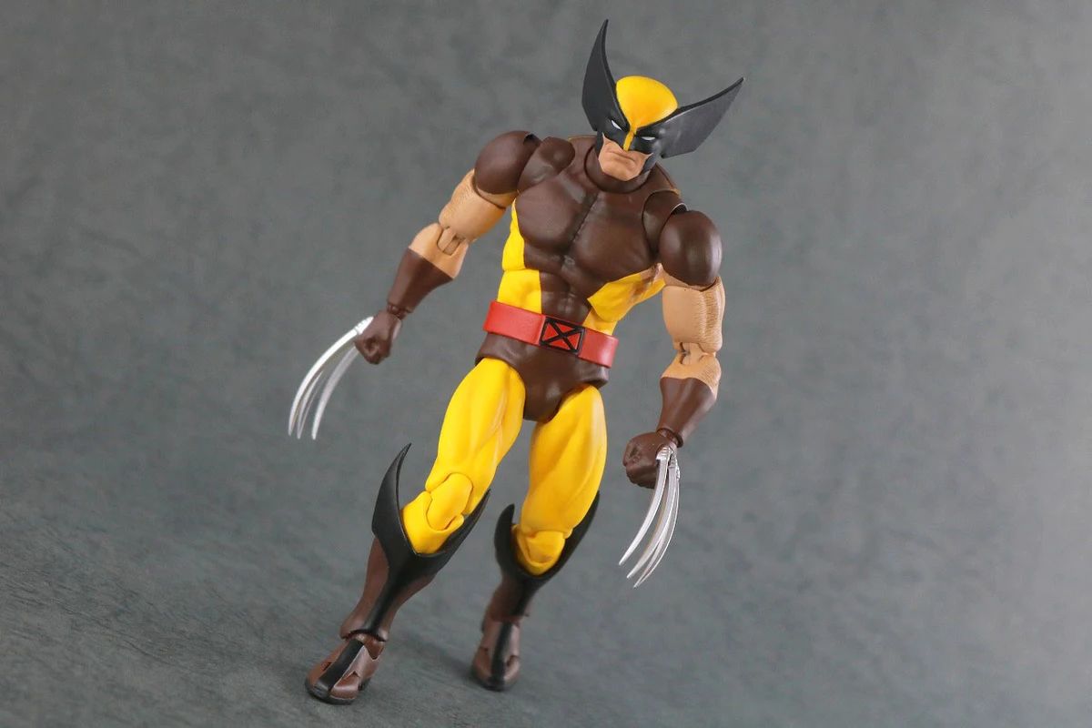 In Stock Ct Toys Wolverine Mafex 096 Figure 138 Brown Comic Ver X-Men Anime Action Figure Figurine Model Customized Gifts Toys