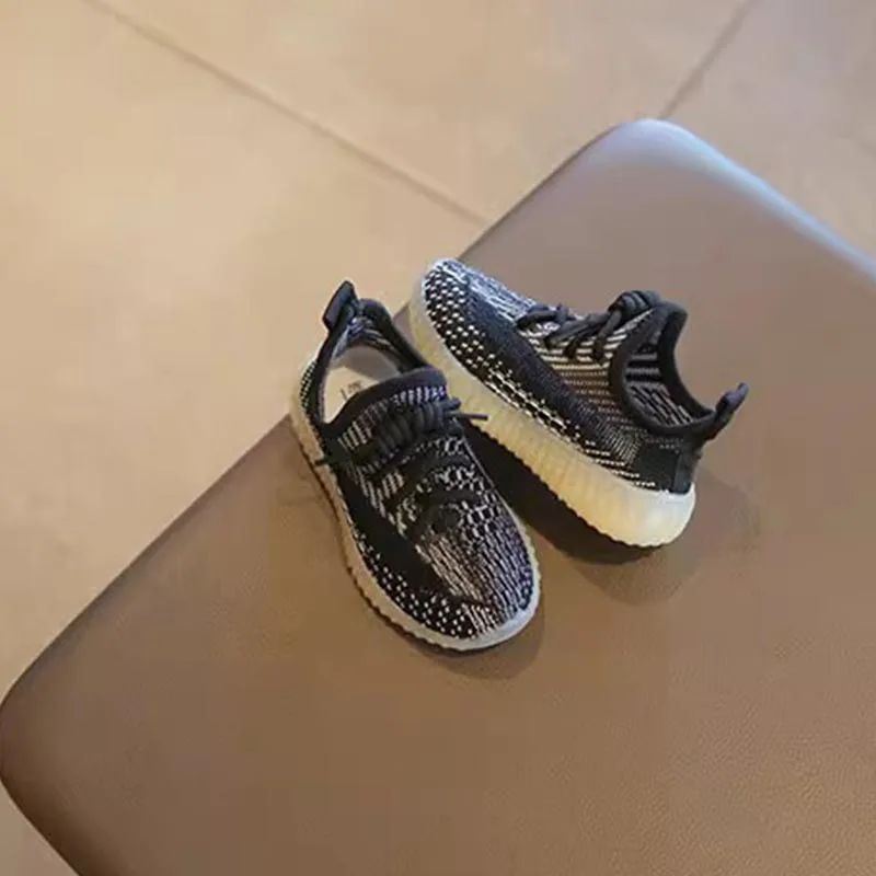 Kids Spring and Autumn Sneakers Soft Breathable Running Knitting Infant Teenage Mesh Sports Boy Girl Lightweight Coconut Shoes