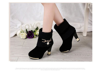 Sapatos femininos de salto agulha super alto com plataforma, sapatos de salto alto, scarpins femininos, botas de tornozelo de camurça bico fino para mulheres, botas de salto grosso NOVO