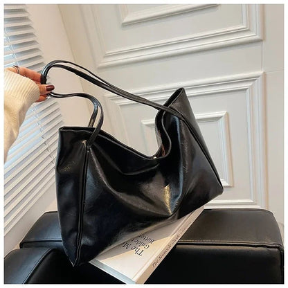 Large women's bag Fashion Underarm Pouch Large Capacity Soft Pu Leather Shoulder Bag Retro Crossbody Bag Casual Portable Bucket