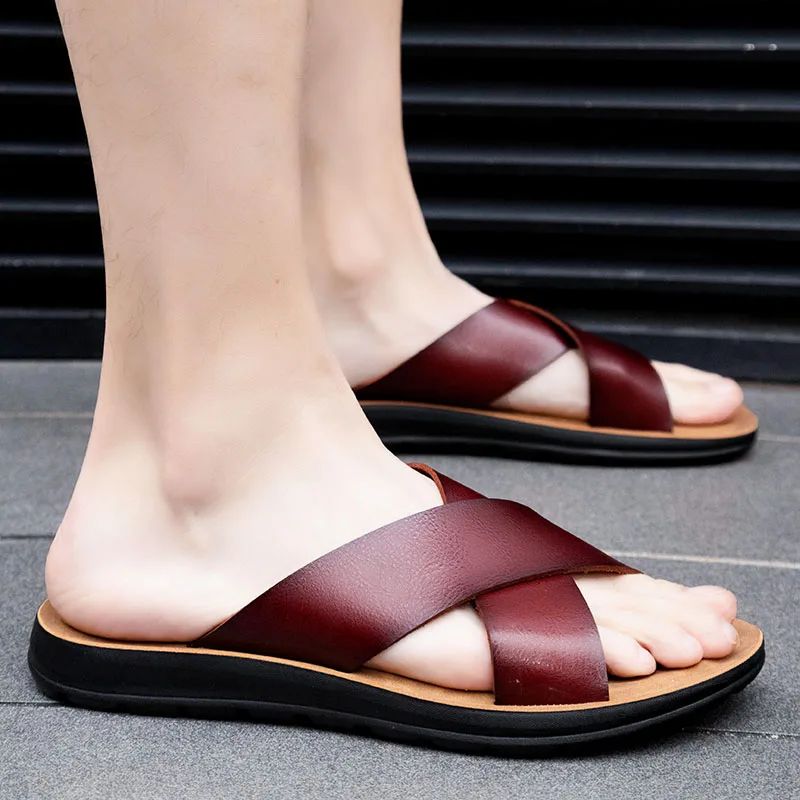 Men Shoes New  Summer Shoes Italian Leather Slippers Men High Quality Size 38-47 Beach Slip on Flats Man Flip Flops Mens Sandals