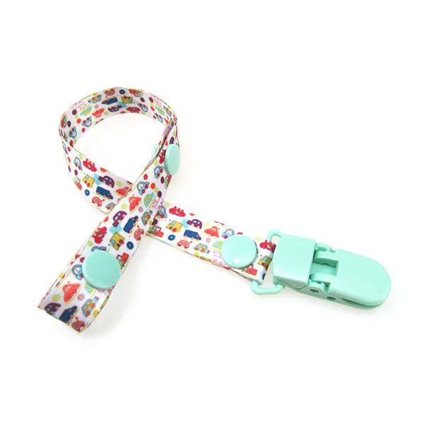 1pc Portable Pacifier Clip: Lightweight material, easy-to-use clip, ideal choice for outings with baby