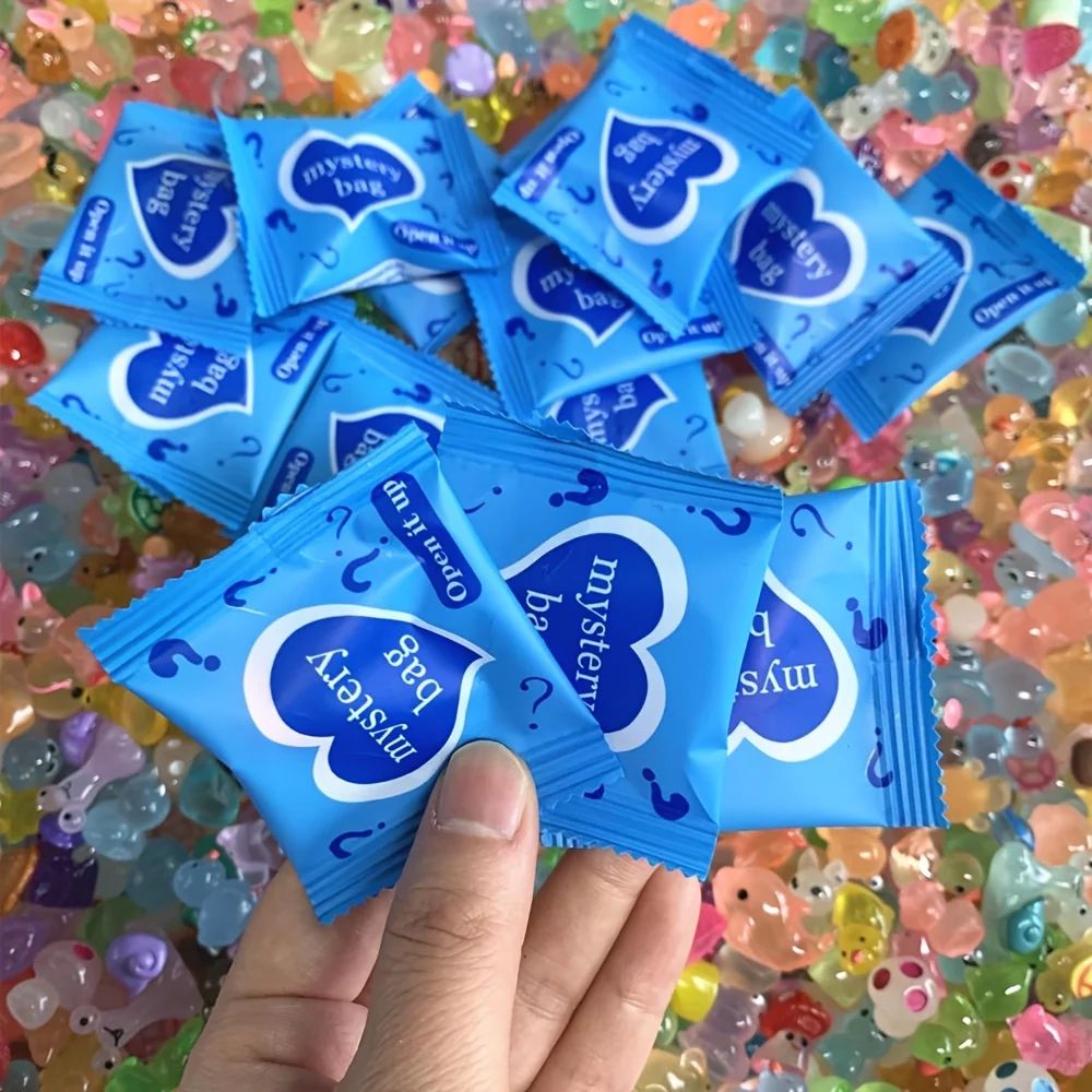 Glow in the Dark Mini Resin Animals & Mushroom Blind Bags Fairy Garden Decor, Micro Landscape, Birthday Gift Surprise wholesale