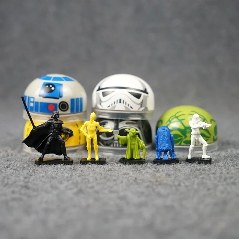 Cápsula Star Wars Darth Vader Stormtrooper Imperial Yoda R2-D2 C-3PO Bonecos de Ação Enfeites de Mesa Brinquedos Colecionáveis Presentes