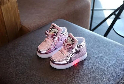 New Disney Children Luminous Shoes Boys Girls Hello Kitty Shoes Flashing Lights Fashion Sneakers Toddler Little Kid LED Sneakers