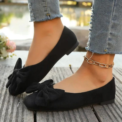 Women's Flat Shoes 2025 Hot Sale Ladies Slip on Flats Outdoor Women Round Toe Bow Tie Soft Bottom Plus Size Shallow Shoes Female