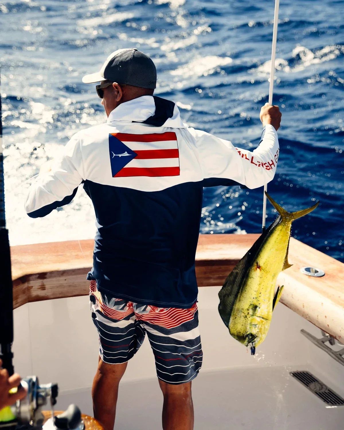 Bill Fish Gear Mens Long Sleeve Fishing Hoodie In Camo Shirts Fishing Performance Apparel Camisa De Pesca Fishing Sun Jerseys