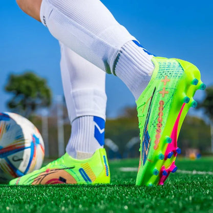 New Men Football Shoes Society Cleats Professional Soccer Shoes Indoor Fast Football Field Boots Sneaker Boy Original Training