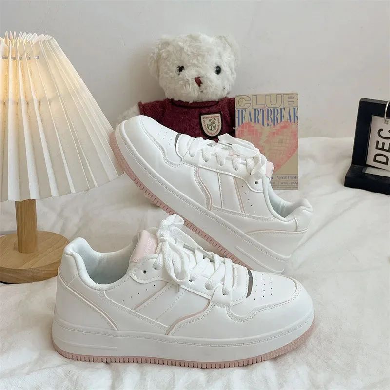 New 2025 Woman Tennis Sneakers Fashion Comfort  Sports Board Shoes Casual Academy Style Little White Shoes Female Spring autumn