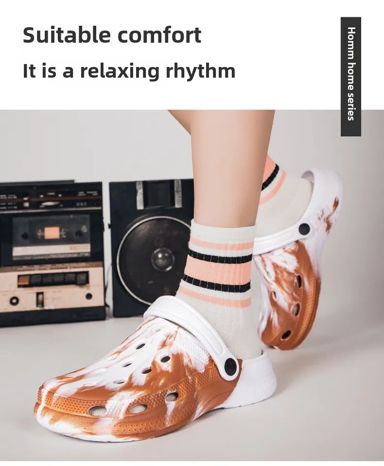 Summer Couple Clog Shoes Fashion Sandals Waterproof Slippers Men Shoes Outdoor Soft Sole Shoes Clogs EVA Beach Home Slipper