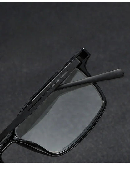 Óculos Multifocal Fotocromático para Presbiopia Armação Quadrada Óculos de Leitura para Negócios Luz Azul Lentes Acabadas para Vista Longa