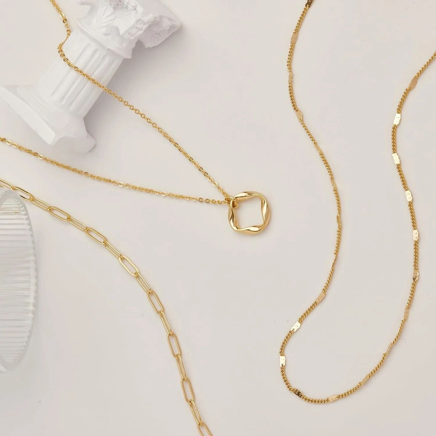 Colares Femininos Banhados a Ouro 14k em Camadas Corrente Elos Papel Banhada a Prata Conjunto de Colar Gargantilha com Pingente para Mulheres