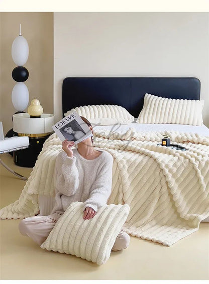 Imitation Rabbit Velvet Spring Autumn Warm Blankets or Blanket and Pillowcase Soft Fluffy Warmth Throw Blankets for Sofa Napping