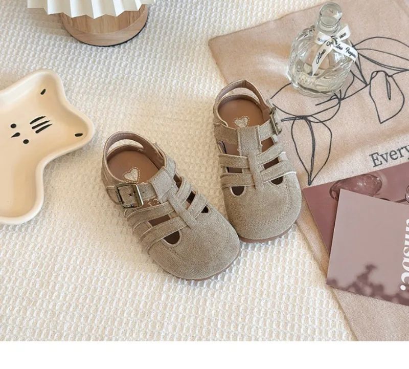 1-12Y Children's Sandals Toe Protect Boys Girls Summer New Candy Color Soft Sole Shoes Kids Casual Retro Flat Leather Sandals