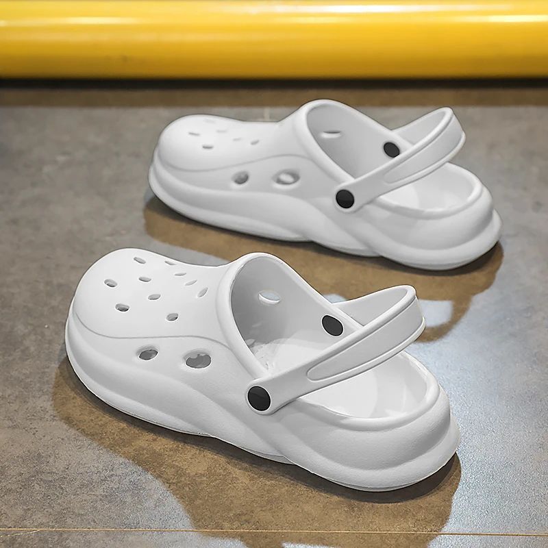 Mens Summer Beach Sandals Unisex Casual Garden Clogs Outdoor Wide Toe Cross Sandals for Ladies Non Slip House Shower Slippers