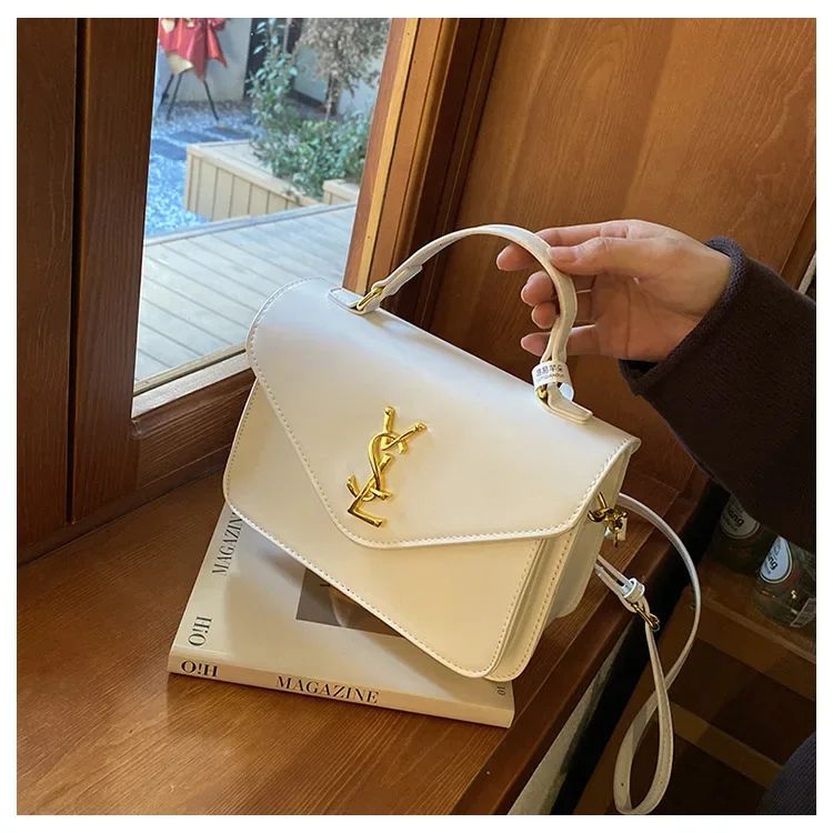 2025 New Retro Small Square Bag Leisure Bag Single Shoulder Crossbody Bag Versatile Commuter Postman Bag