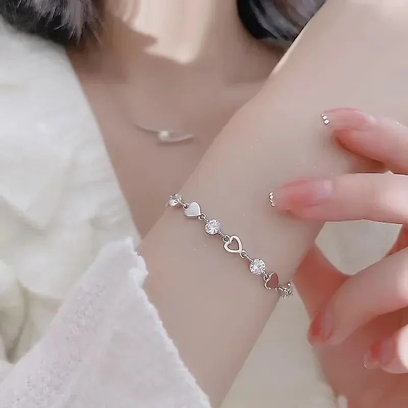 Pulseira de Luxo Coração Vazado Prata 925 Zircônia para Mulheres Joias de Festa Presentes de Moda Coreana Doce e Estilosa