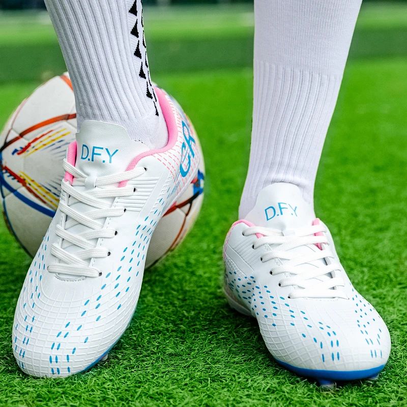 New Men Football Boots High-quality Non-Slip Outdoor  Futsal Soccer Shoes Grass Sneakers Cleats Match Indoor Hot-selling FG/TF