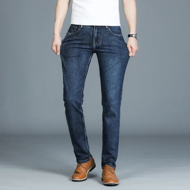 Mens High Quality Jeans Fashion Straight Denim Pants Men Classic Casual Jeans Male Plus Size Denim Trousers Ripped Jeans 28-40