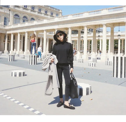 Plus Size High Waist Black Jeans Women's Spring Autumn Fashion Slim Fit Nine Point Cotton Denim Pants with Button Decoration