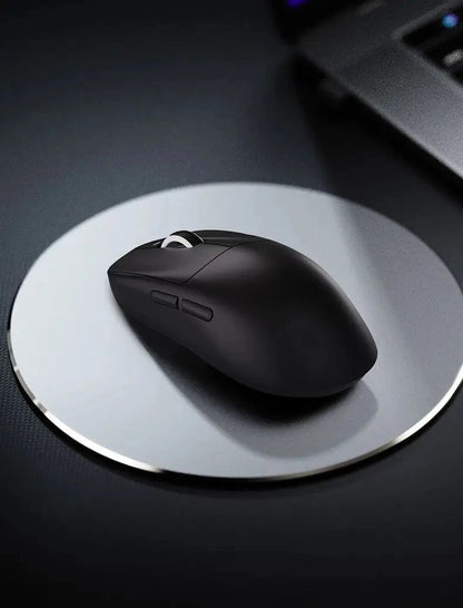 VGN Vxe Dragonfly R1 SE E-Sports Wireless Mouse Game Long Battery Life Paw3395 Lightweight Ergonomic Three-Mode Bluetooth Mouse
