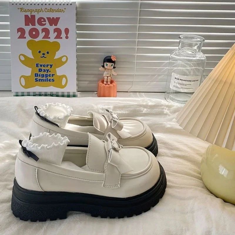 Sapatos Femininos de Salto Alto Mary Jane Loafers Lolita Sapatos de Vestir Femininos Designer Feminino Outono Primavera Novas Bombas Zapatillas