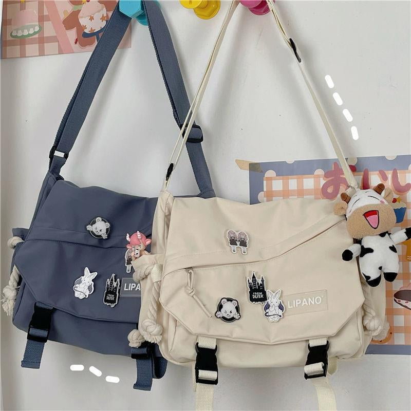 Women's Nylon Handheld One Shoulder Versatile Large Capacity Crossbody Bag Retro Work Travel Postman Bag