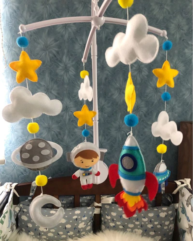 Baby Mobile Rattles Toys Baby Toys 0-12 Months Carousel Crib Holder Baby Mobile To Bed Bed Bell Mom Handmade Toys for Newborns