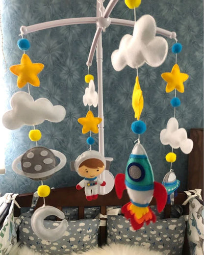 Baby Mobile Rattles Toys Baby Toys 0-12 Months Carousel Crib Holder Baby Mobile To Bed Bed Bell Mom Handmade Toys for Newborns