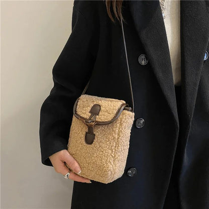 1 Pcs Women's Retro Lamb Fleece Bag Color Blocking Minimalist Mobile Phone Bag Single Shoulder Crossbody Small Bag
