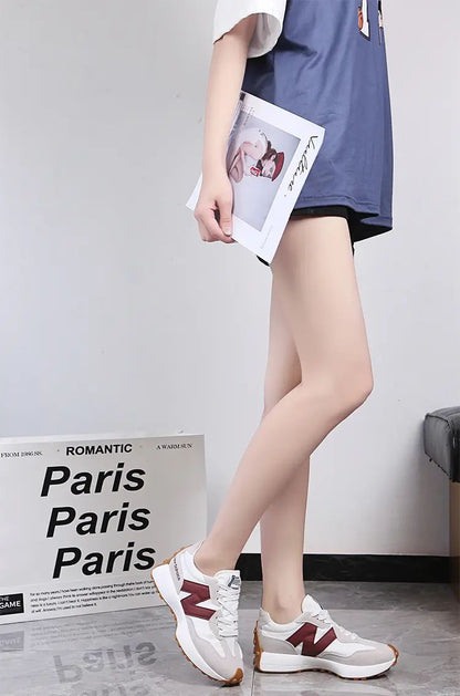 Tênis Feminino Casual Moda Respirável Caminhada Chato Tênis Feminino 2025 Academia Vulcanizado Branco Calçado Feminino