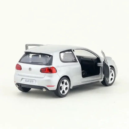 1/36 VW Golf 6 Miniaturas Carro Volkswagen em Escala Golf Gti Miniatura de Liga Brinquedo de Fricção Modelos de Veículos para Presentes Infantis