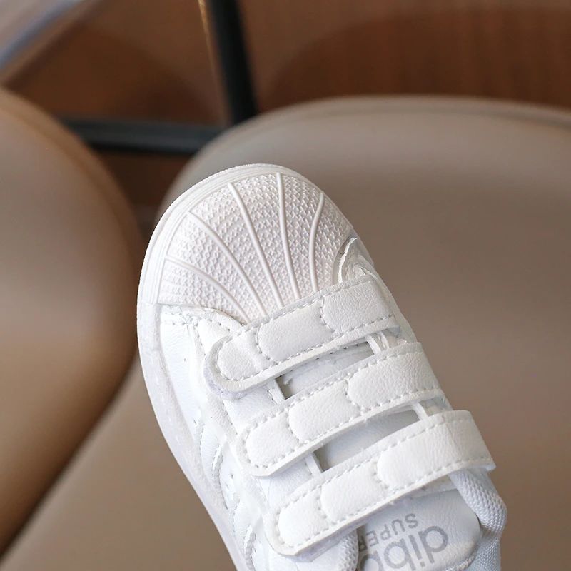 Childrens Baby Sneakers Blue Leather Boys Girls Toddler Shoes Four Seasons Models Pink Versatile Non-slip Small Kid Single Shoes