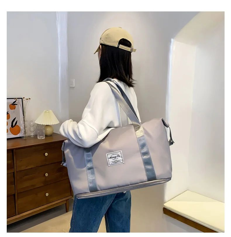 Carry On Travel Duffle Bag Nylon Waterproof Sports Gym Tote Bags for Women Large Capacity Storage Luggage Handbag 2026