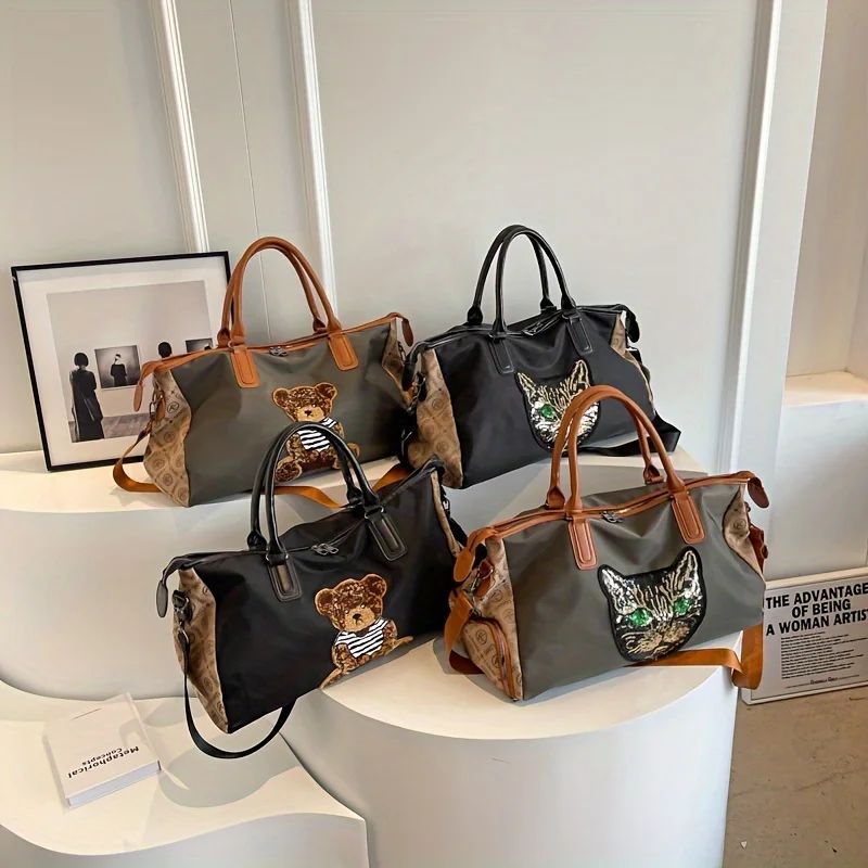 Large Capacity Travel Bag with Bear & Cat Design - Durable Oxford Fabric, Hand Washable, Ideal for Students, Fitness, Yoga