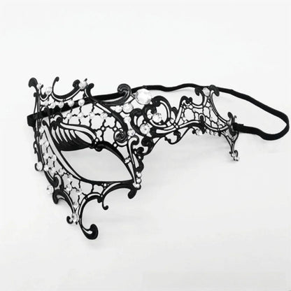 Black Gold Skull Metal Mask Halloween Rhinestone Half Face Venetian Masquerade Men White Women Skull Party Mask