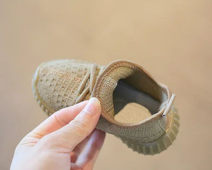 Baby Shoes Kids Sneakers Spring Summer Sandals Fluorescent Sole Sports Tennis Running Casual Flats Breathable Boys Girls Shoes