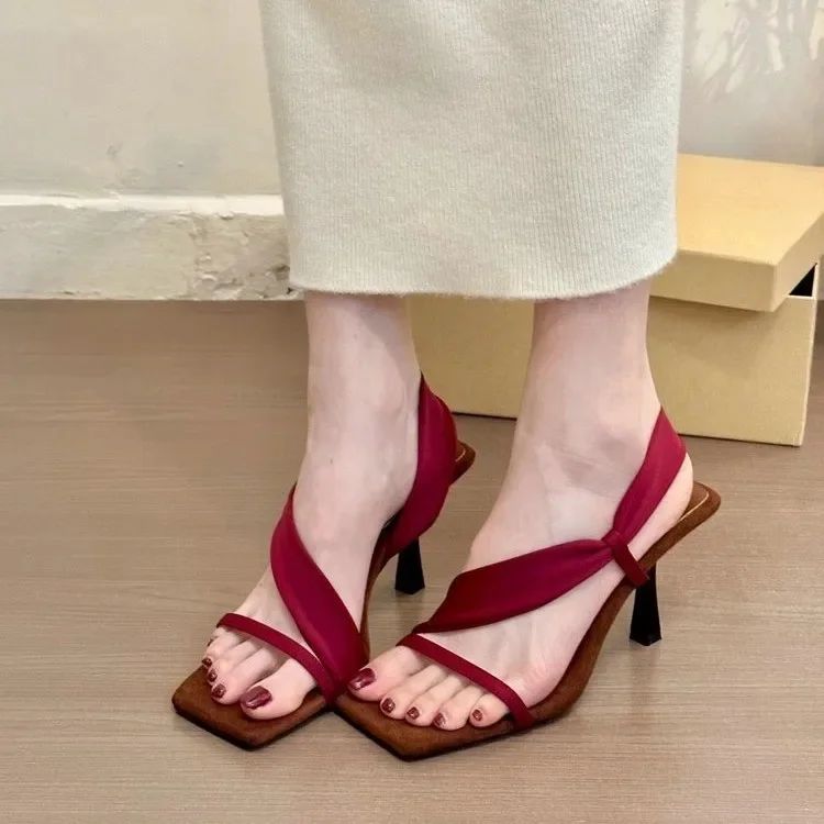 French High Heel Sandals Women's 2025 New Super Popular Design Sensation Single Strap Square Head Toe Exposure Thin Heel Sandals