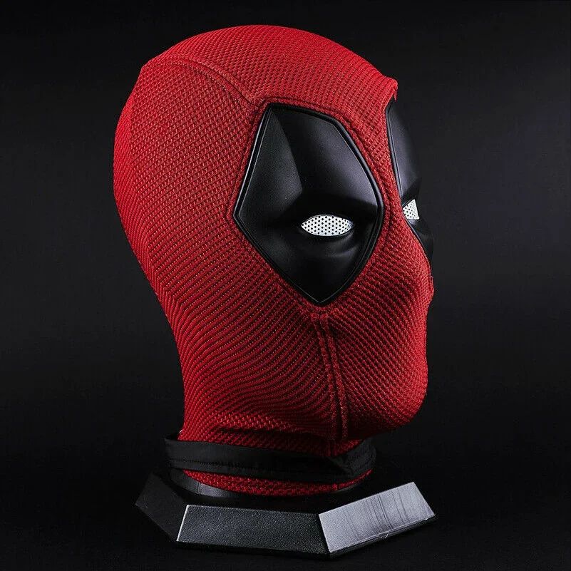 Festive Deadpool Mask Cosplay Costume Prop Full Head Helmet for Carnival Masquerade Stage Performance Costume to Halloween Party