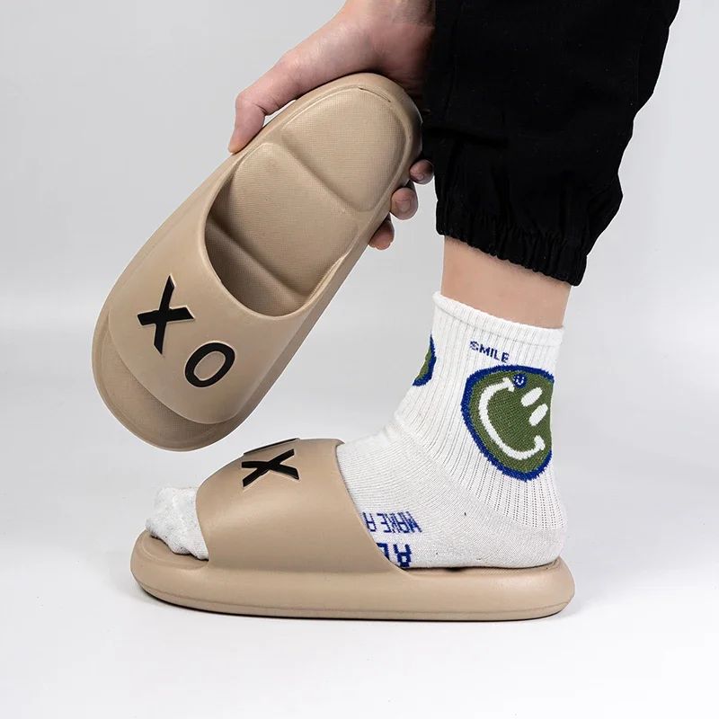 New Men slippers Non-Slip Slide Sandals Thick Soft Platform House Shoes Men Indoor Outdoor Shower Bathroom Slipper Casual Shoes