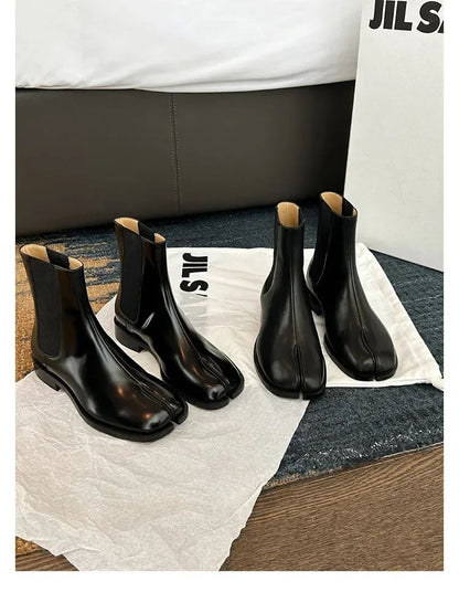 2025 Stretch Slip On Chelsea Boots Woman Split Toe Low Heels Ankle Botas Feminina Tabi Shoes Winter Patent/Matte Leather Botines