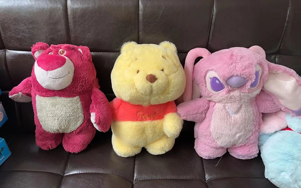 in stock Disney Stitch Angel Lotso Pooh Bear Dumbo Plush Hand Warm Bottle Hot Water Bottles Portable Warm Hand Bag Girl Gift
