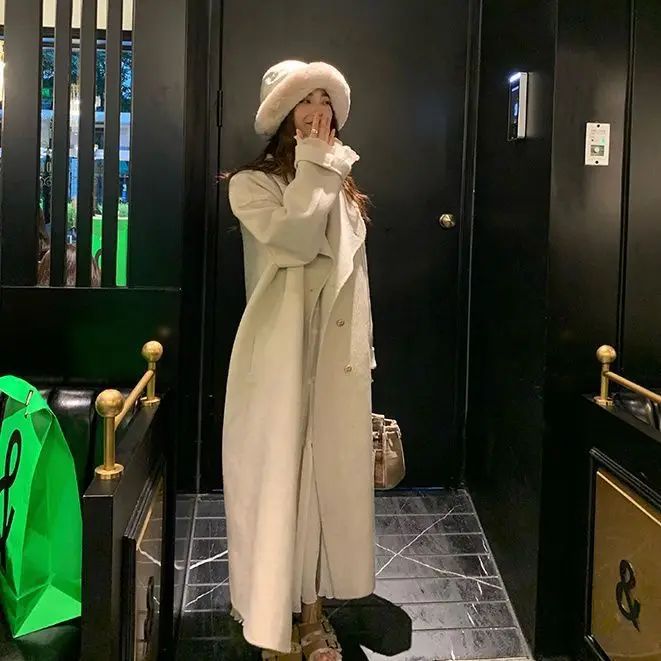 Light Grey Woolen Coat Women's Long Loose Korean Style Fashionable Autumn Winter New Arrival Polyester Fiber Full Sleeve