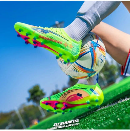 New Men Football Shoes Society Cleats Professional Soccer Shoes Indoor Fast Football Field Boots Sneaker Boy Original Training