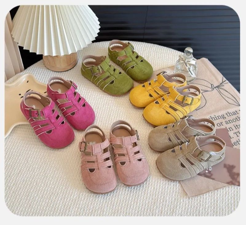 1-12Y Children's Sandals Toe Protect Boys Girls Summer New Candy Color Soft Sole Shoes Kids Casual Retro Flat Leather Sandals