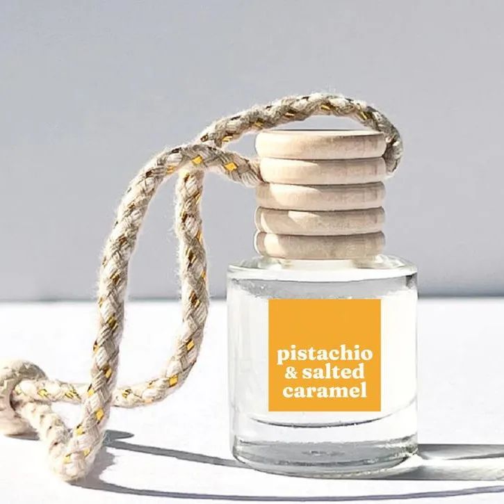 Universal Car Essential Oil Diffuser Air Freshener Hanging Perfume Bottle Auto Interior Rearview Mirror Ornament Hanging Pendant