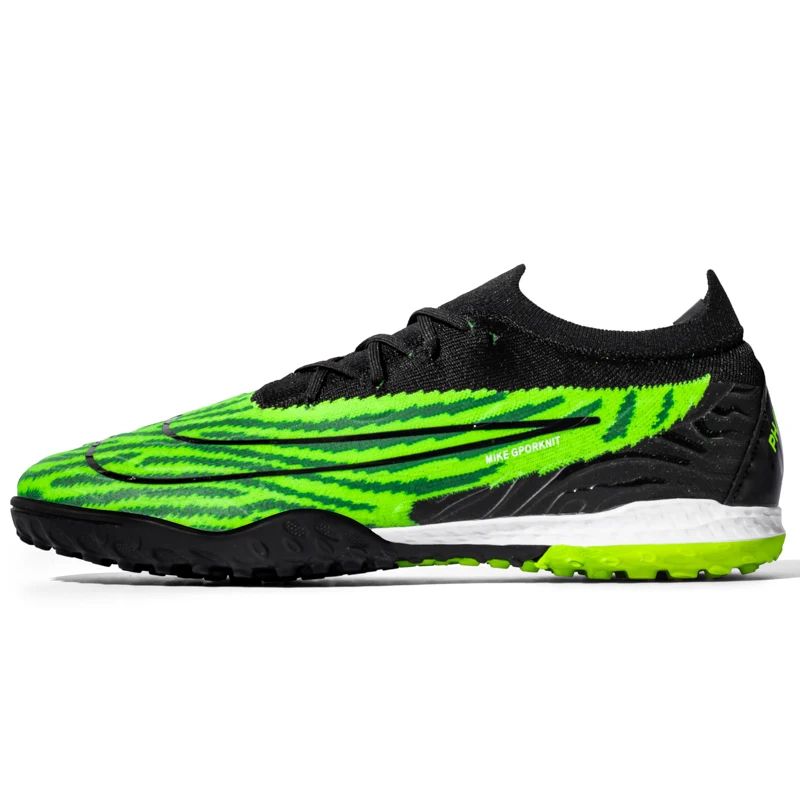 Society Cleats Men Soccer Shoes Professional Boys Football Boots Indoor Original Football Field Boots Sneakers Training Fast