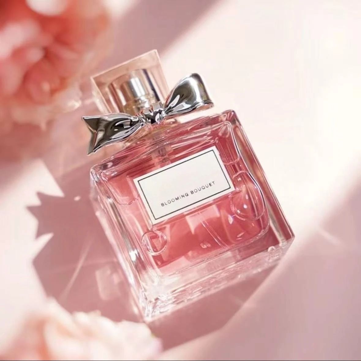 Fragrância de Longa Duração Perfume de Marca de Alta Qualidade 100ML Elegante e calmo Fragrância floral e frutada doce Adequado para encontros
