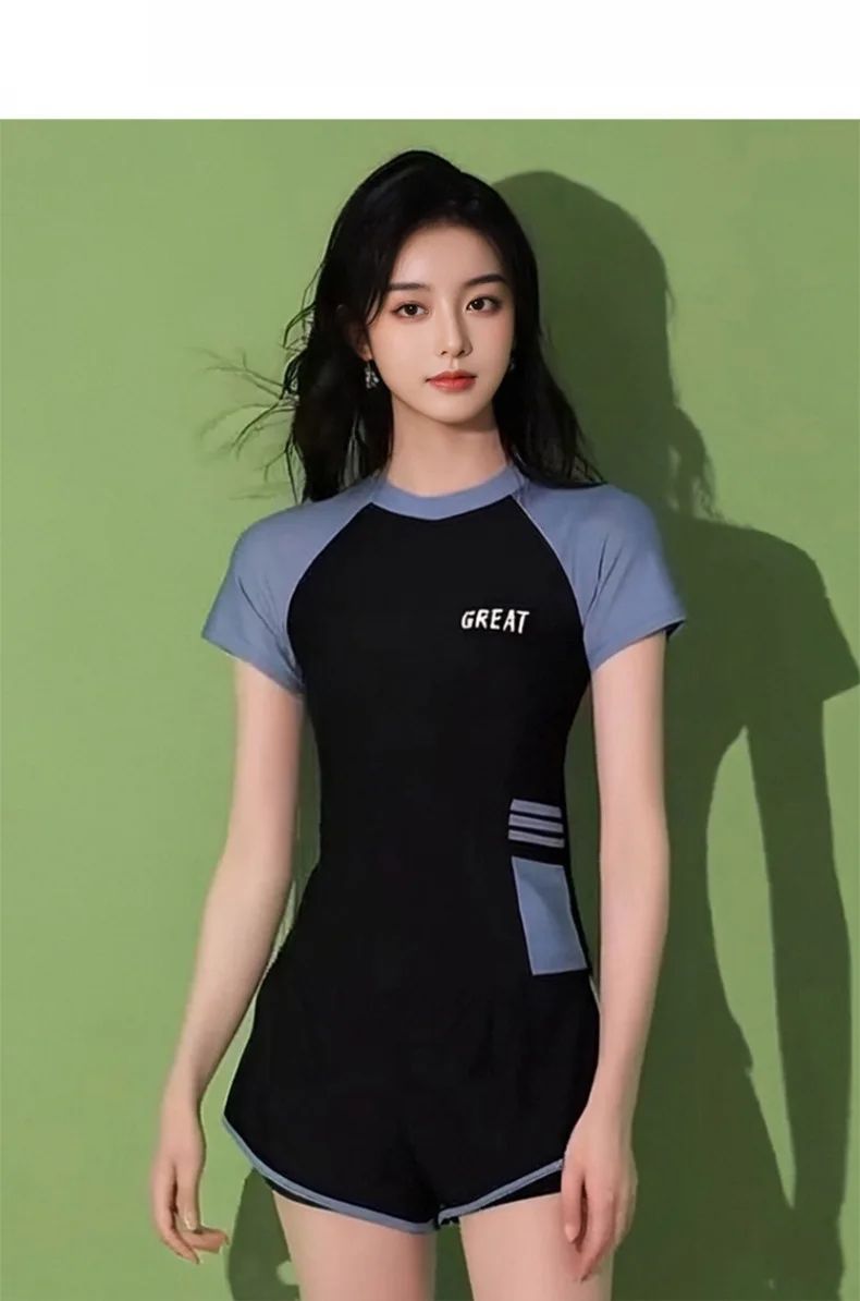 Sporty Two-Piece Swimsuit Short Sleeve plus Size Concealing Conservative Flat Footwear for Hot Springs Swimming Costume