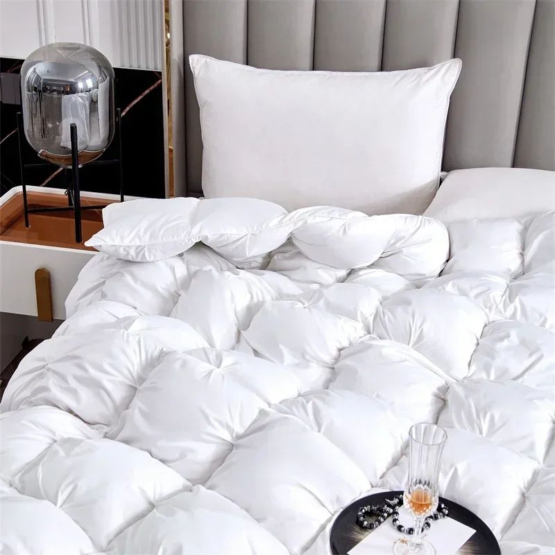 High Grade 100% White Goose Down Quilt Winter Warm Feather Duvet Queen King Cozy Lightweight 3D Bread Comforter Pinch Pleated